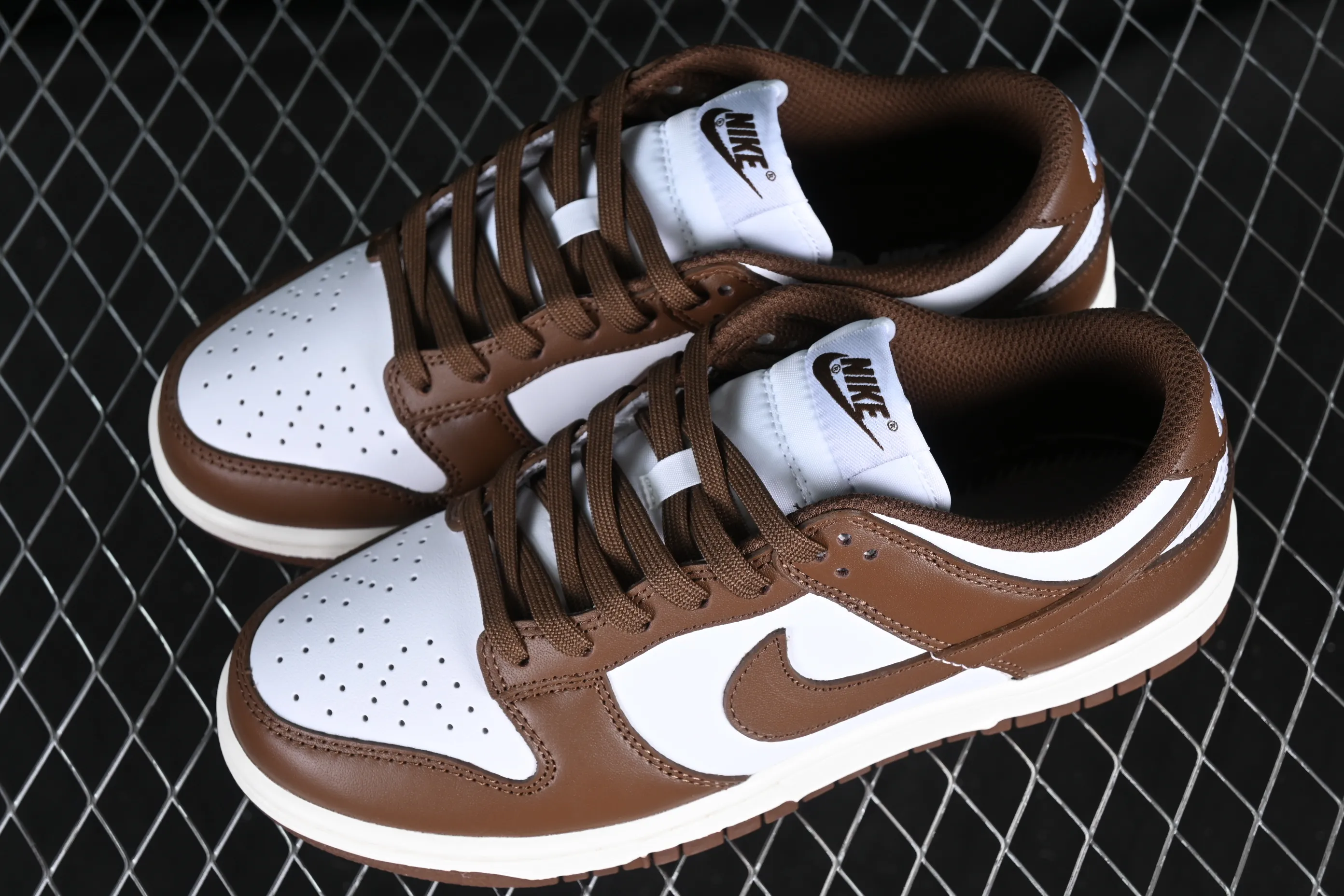 All Categories Nk SB Dunk Series Nk SB Dunk Low Low-top sneakers Nk Dunk Low "Cacao Wow" Mocha color SB low-top casual sneakers DD1503-124